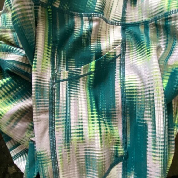 Calvin Klein NWT High-Waisted 7/8 Leggings, Green & White Print Women’s Size XXL - Picture 5 of 6